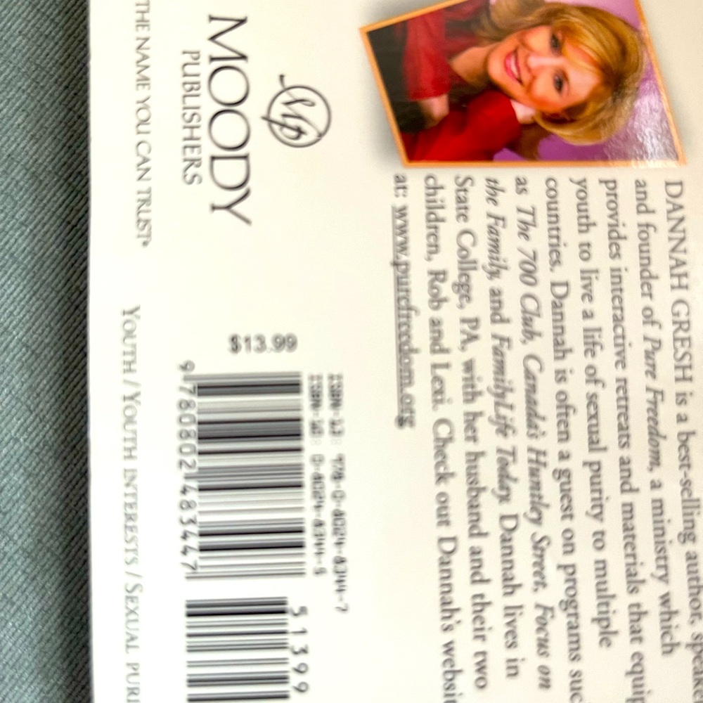Book ,And the Bride wore White - Picture 3 of 4